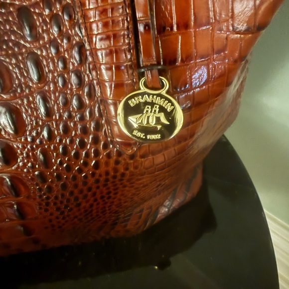 BRAHMIN Annika Extra Large Tote  LIKE NEW! - Picture 12 of 15